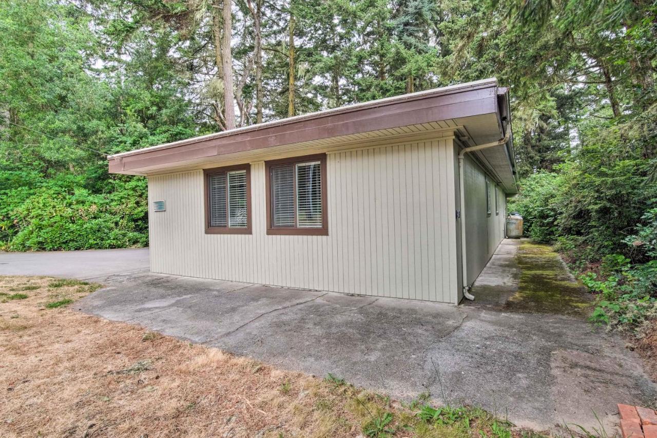 Coos Bay Retreat Less Than 2 Mi To Marina And Casino! Exterior foto
