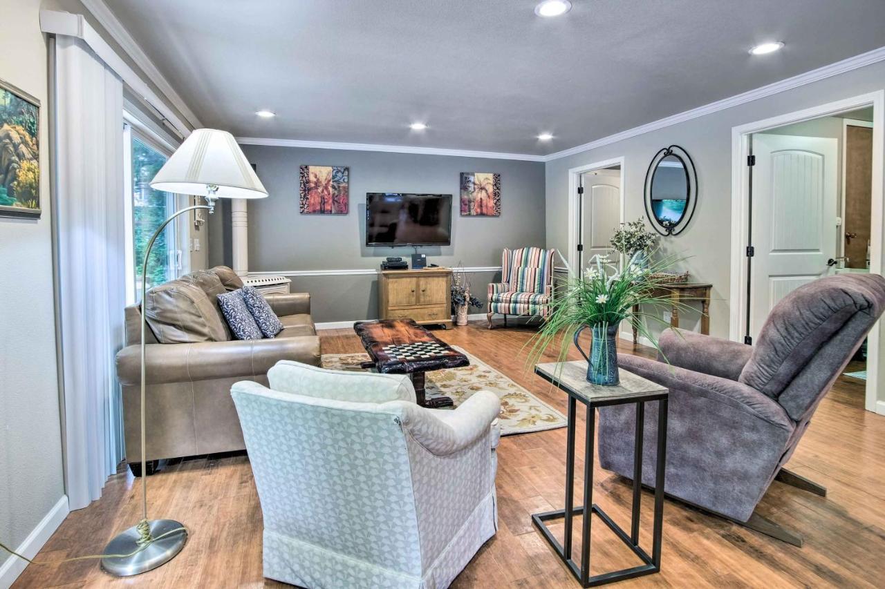 Coos Bay Retreat Less Than 2 Mi To Marina And Casino! Exterior foto